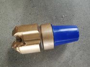 3 Blatt Iadc S132 Pdc biss 4-1/2“ mit 2-3/8“ Api For Sandstone And Shale