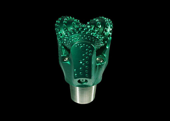 Wendeplattenbohrer-Bohrer-grüne Farbe Präzisions-Karbid-dreikegelige Bohrer Plam Pdc