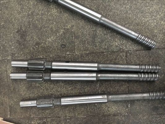 Des Bohrgerät-T38 auffallende Stangen Schaft-Adapter-der Längen-690mm für Felsen-Bohrgerät Furukawa HD609