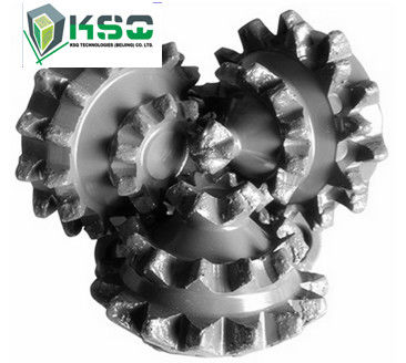 Rollen-dreikegeliger Felsen-Bohrer-konischer Hartmetall-Hardrock Miled-Knopf-IADC642 TCI